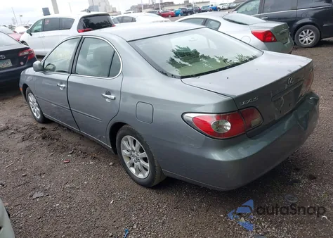 2003 Lexus Es 300 z USA, uszkodzony, nr VIN JTHBF30G836014329
